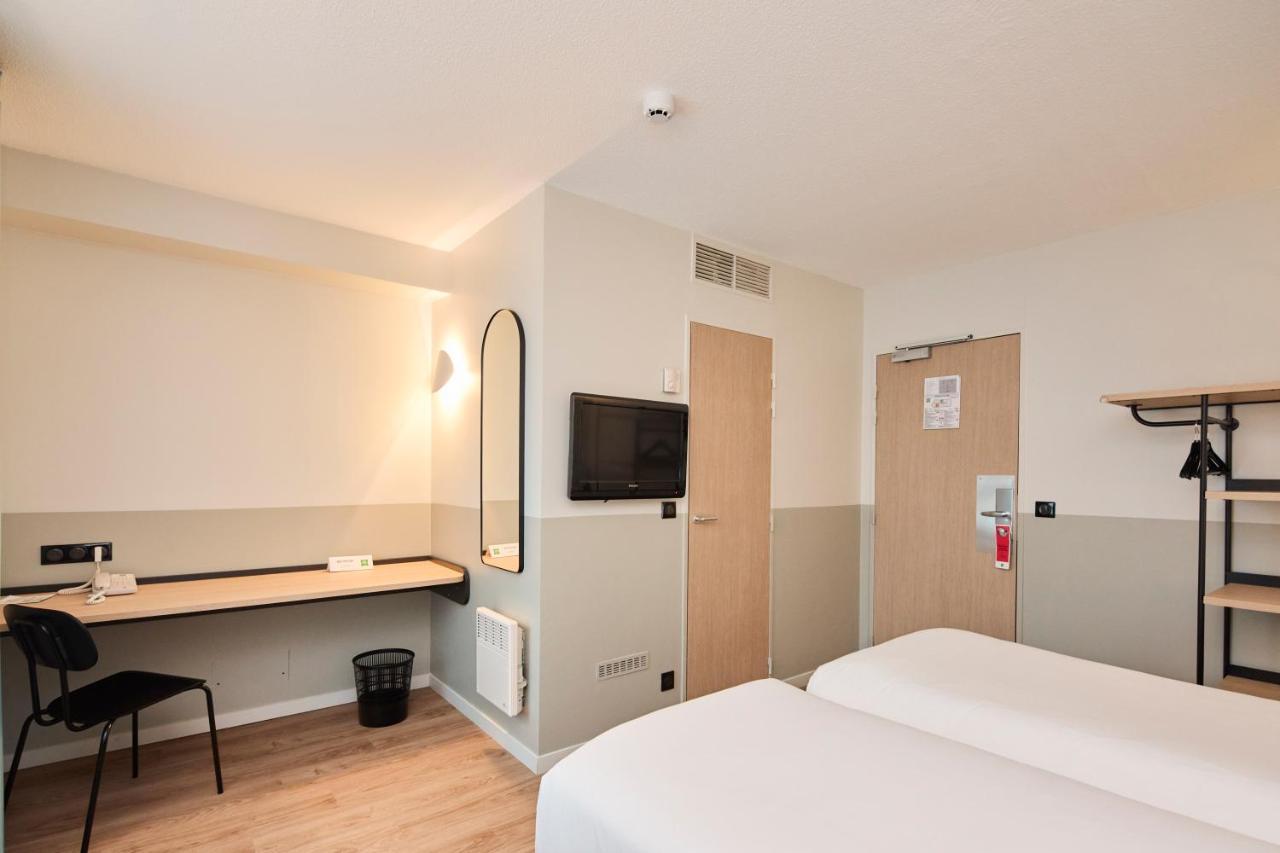 Hotel Ibis Styles Paris Poissy Exteriér fotografie